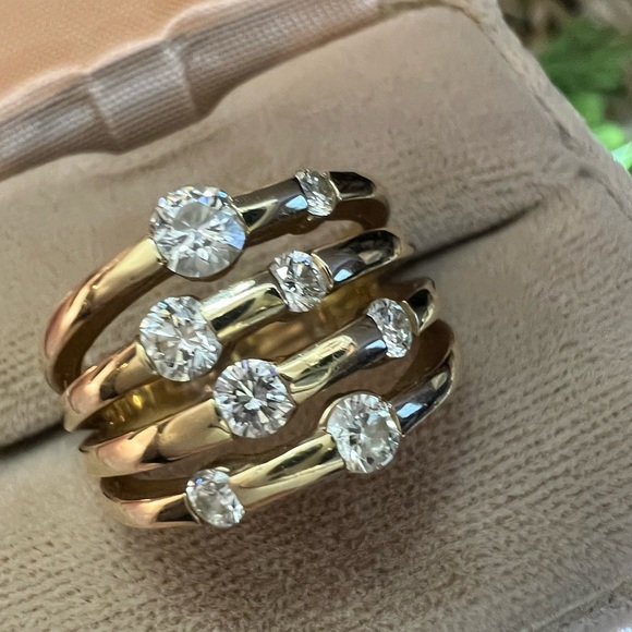 Estate Jewelry - Estate Vintage Solid 14K Gold Ring with Genuine Floating Diamonds Wide Designer